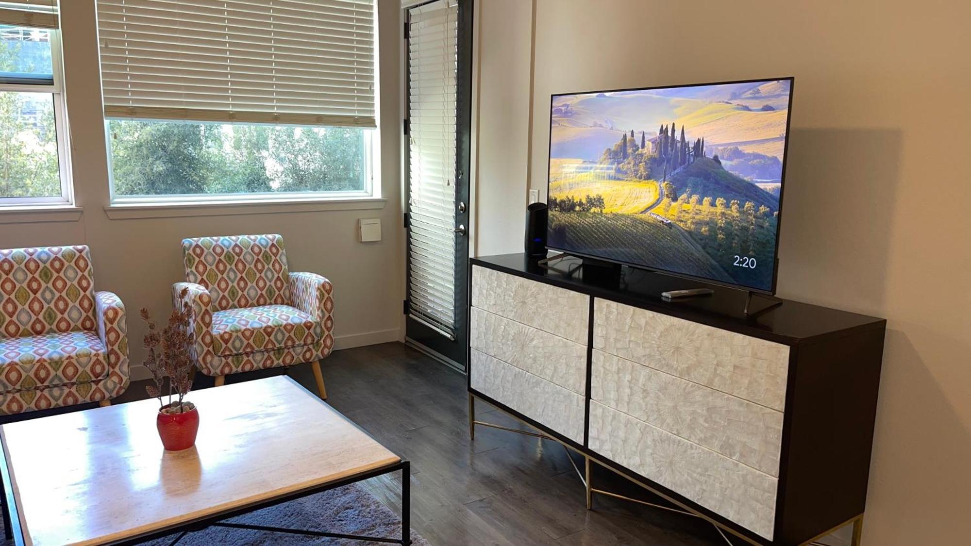 Luxury Designed 2 Bedrooms Part Hotel In Woodland Hills Ca Лос-Анджелес Екстер'єр фото
